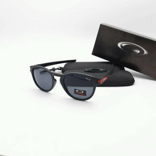 Frame Kacamata Hitam Oval- Sunglasses Polarized- Gagang Lurus List Merah- Anti Silau