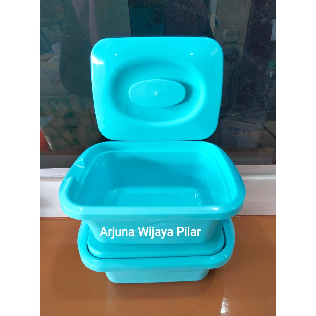 Kotak Makan Calista Lotus Square Set 2pcs / Lunch Box Calista / Tempat Bekal Makan Anak +Bubblewrap