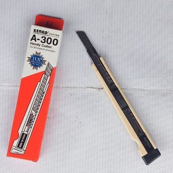 

Cutter Kecil Kenko A 300