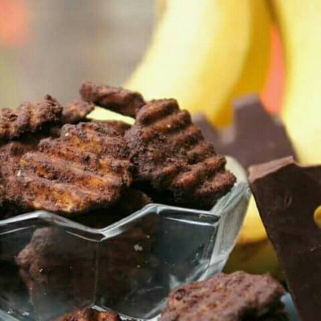 Keripik/kripik pisang khas lampung coklat susu keju strawberry  terlaris