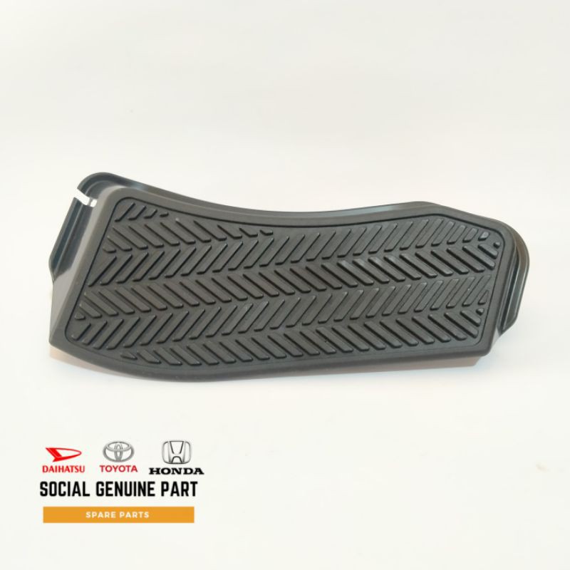 footrest pijakan kaki Innova Fortuner Hilux original