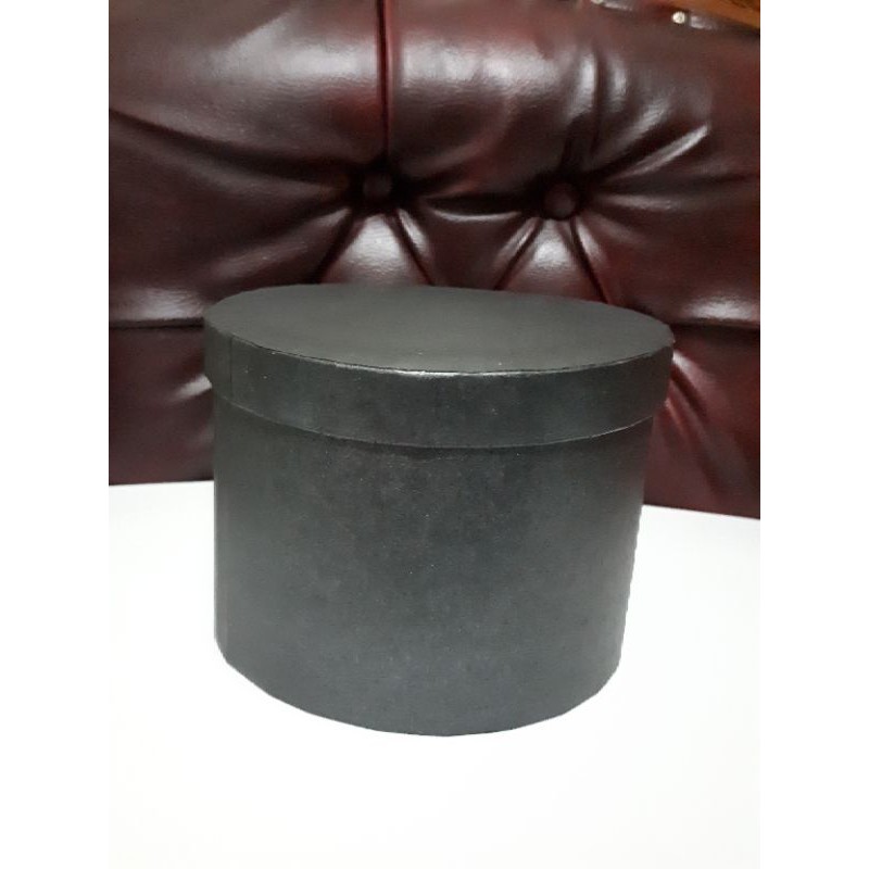 

Box Bulat Diameter 15