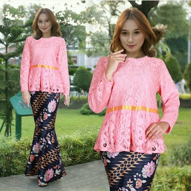 Setelan Blouse Atasan dan Rok Kebaya Batik Brokat Premium Pakaian Muslim wisudah Terbaru