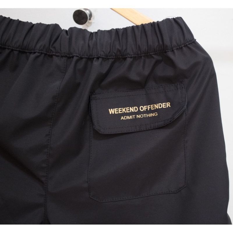 CELANA PENDEK WEEKEND OFFENDER