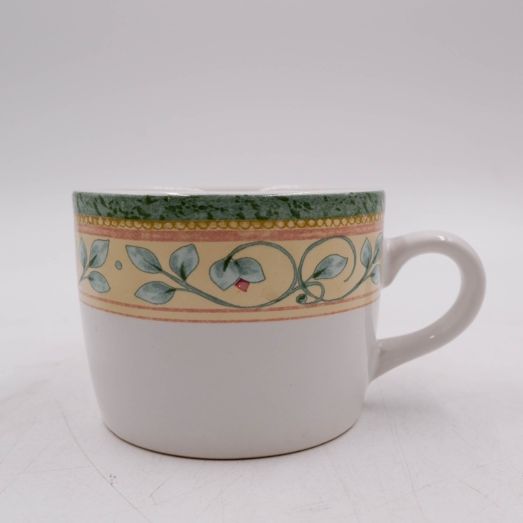 BISTRO CANGKIR HIJAU