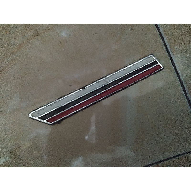 emblem ecer v80