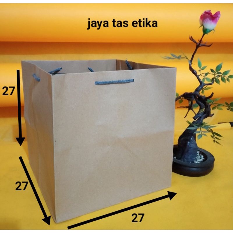 paperbag /tas kertas P.27xL.27xT.27