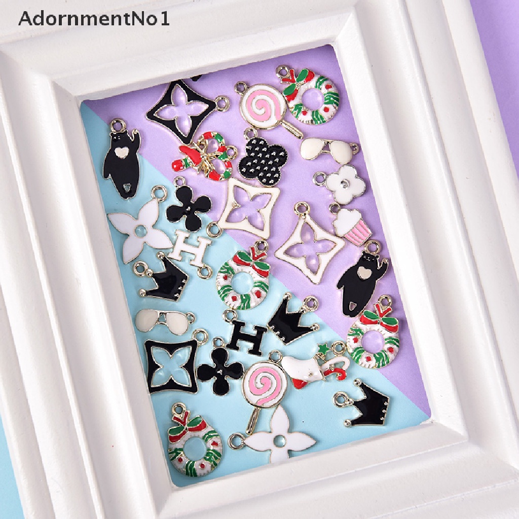 (AdornmentNo1) 30pcs / Set Charms Enamel Gaya Campur Bahan Alloy Untuk Aksesoris Gelang / Perhiasan DIY