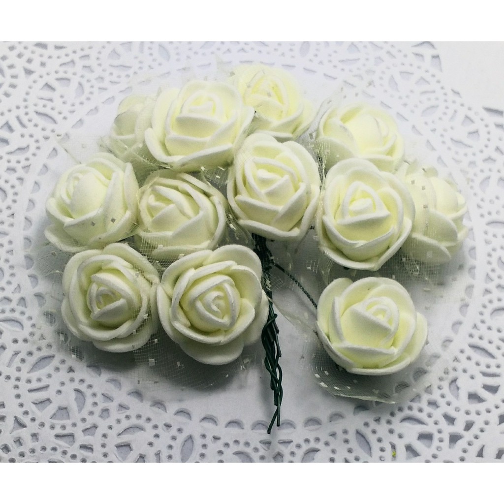 Bunga Spon Tile Warna Putih Tulang