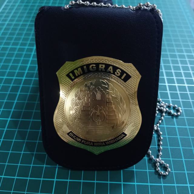 DOMPET KTA IMIGRASI BHUMI PURA WIRA WIBAWA PLUS KALUNG RANTAI