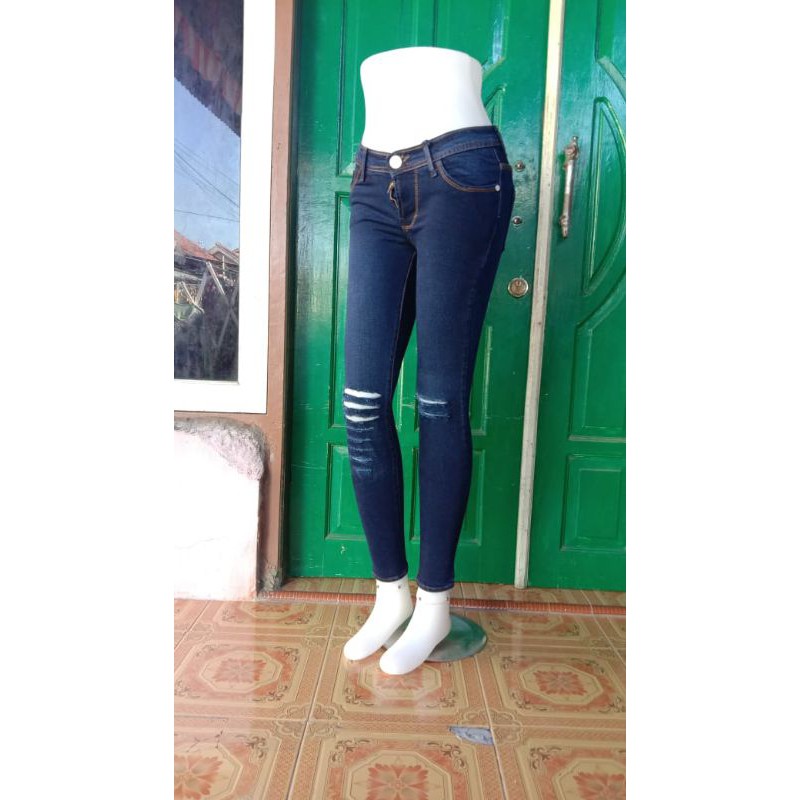 CELANA SOBEK LUTUT MNR SKINNY JEANS BAHAN MELAR TEBAL