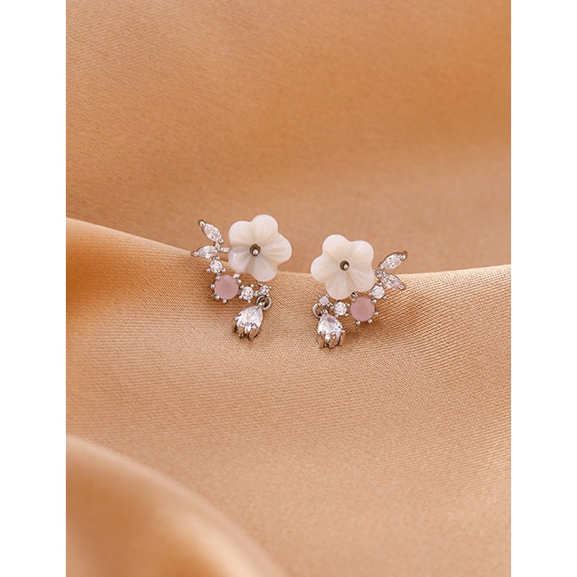 LRC Anting Tusuk Fashion Water Drop Flower 925 Silver Needle Micro Inlay Shell Flower Drop F93292