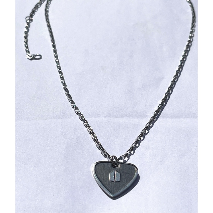Kalung Dengan Liontin Bentuk Hati Untuk Pasangan