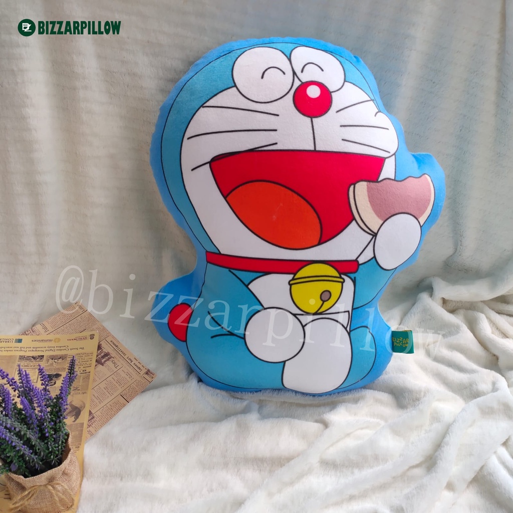 Bizzarpillow Bantal Karakter Kartun Keropi / Doraemon / Hellokity Size L BZ102