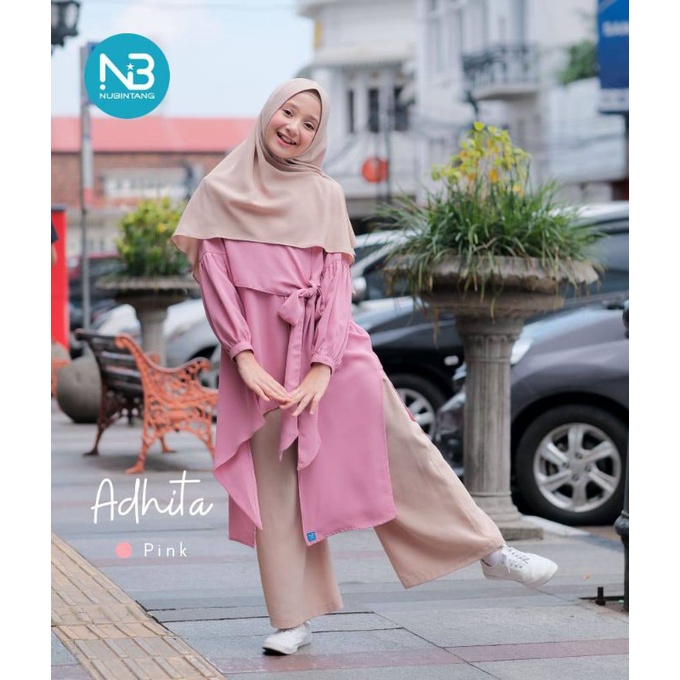 adhita set nubi