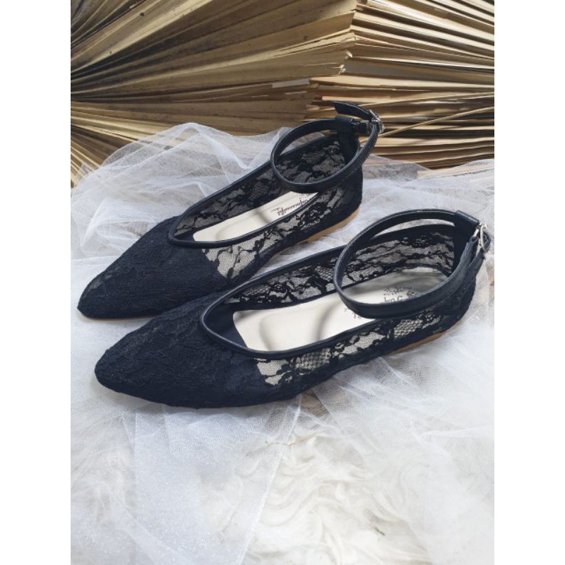 flatshoes Felia hitam tali tinggi 1cm