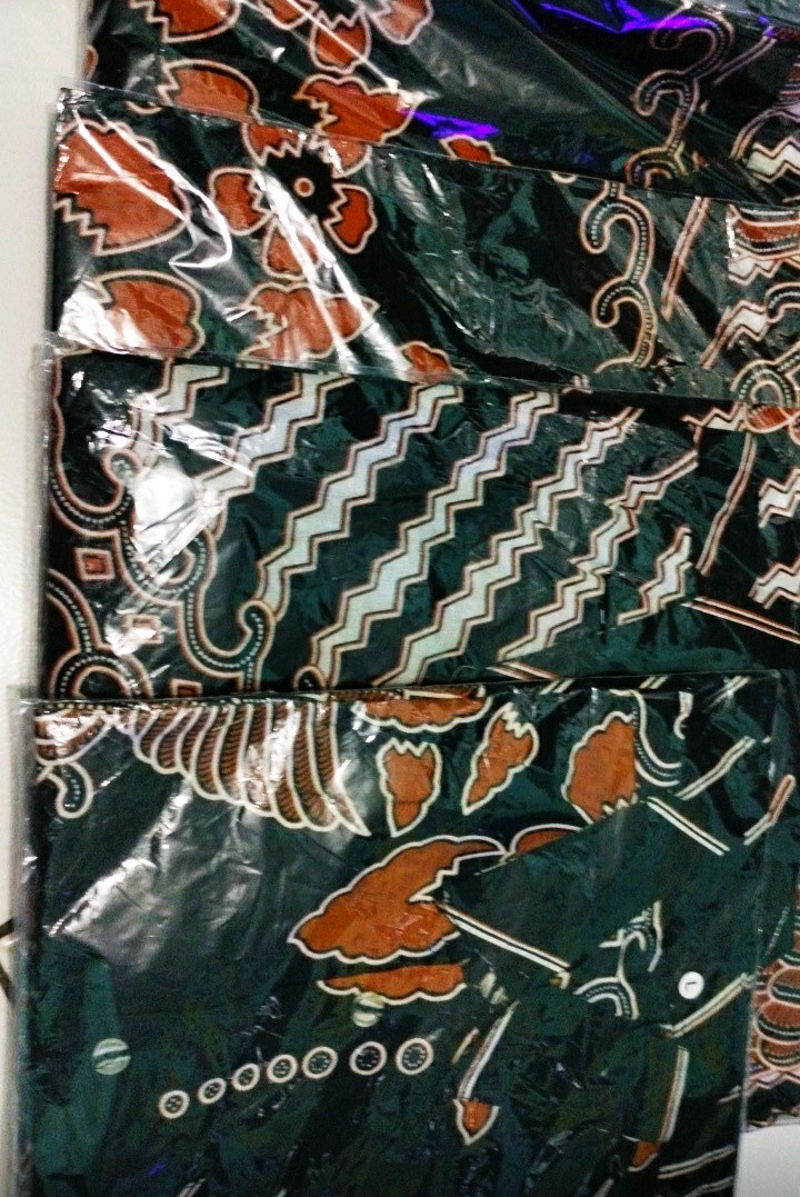 Couple Batik Keluarga Ayah Ibu Anak Motif Pulau Murah Oleh Oleh Pekalongan