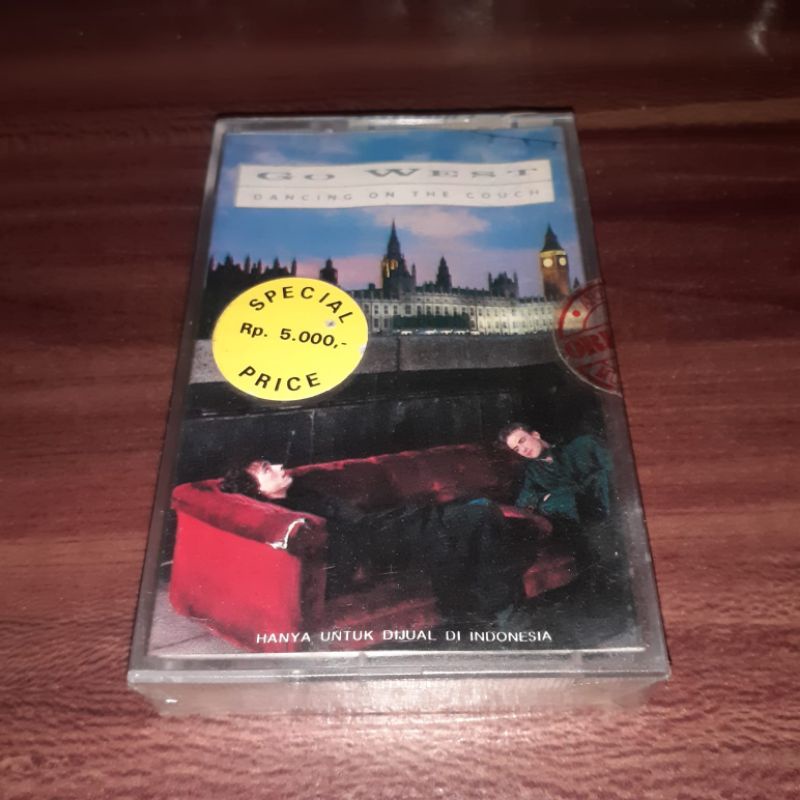 Kaset GO WEST - Dancing On The Couch - SEGEL