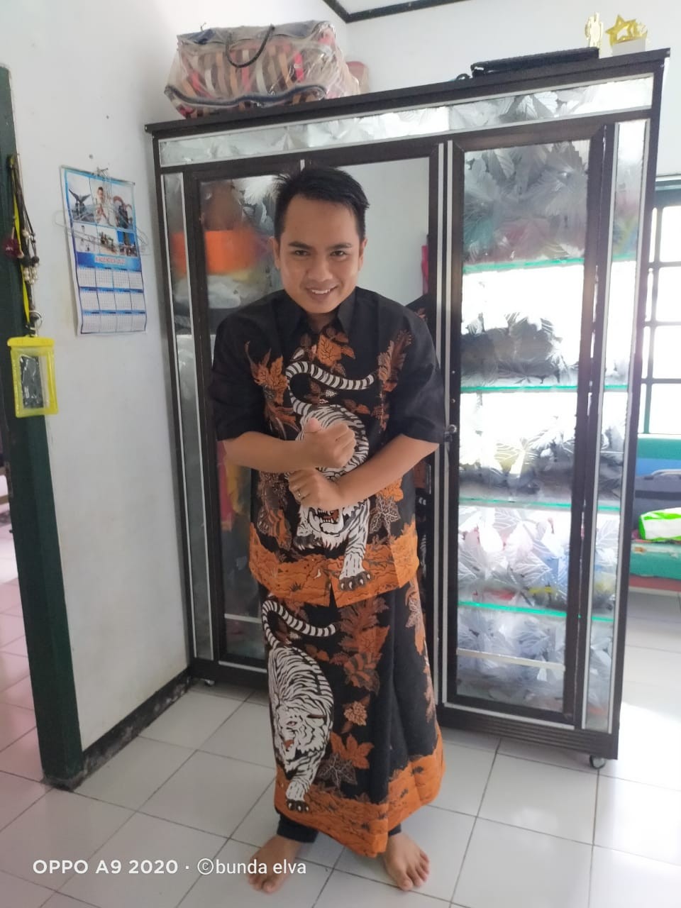 Setelan Sarung Kemeja Koko Batik Solo Trendy