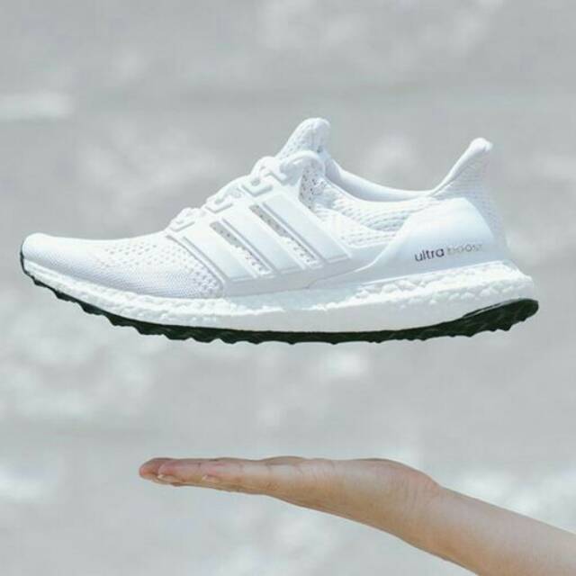 Adidas Ultraboost 4.0 Triple White