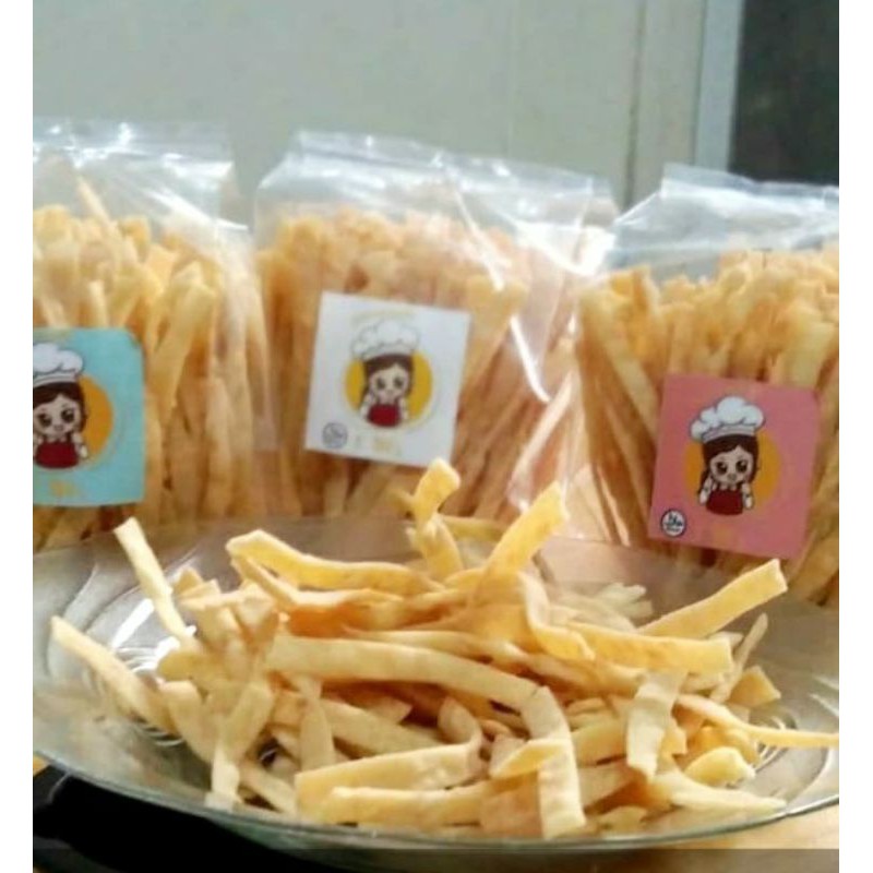 

CHESEE STICK MAKANAN KERING STIK 150gram RENYAH DAN BERGIZI DARI KEJU EDAM ASLI