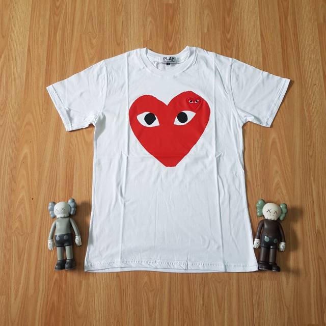 cdg half heart tee
