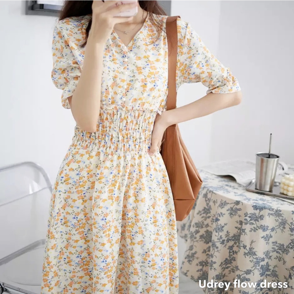 Udrey flow dress -Thejanclothes