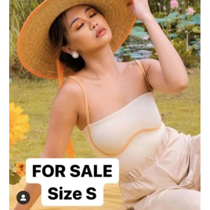 Kurve AB bodysuit in sand