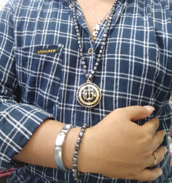 Kalung mahned gelang magnet satu set gelang dan kalung