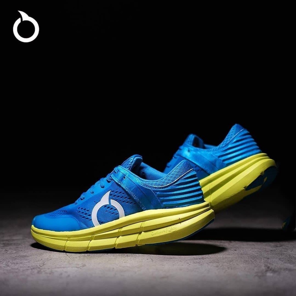 ortuseight hyperglide navy sepatu running