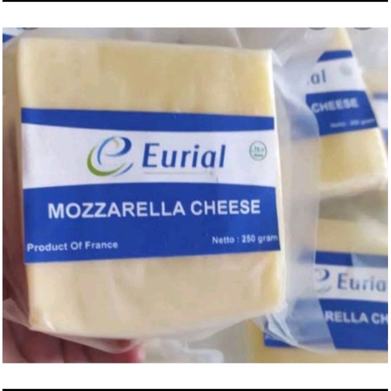 

Keju Mozarella eurial 250gram mozzarella eurial 250gr