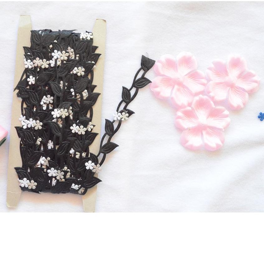 ♗ [PER ROLL] Renda daun bunga 3 melati bahan satin lebar 2 cm - vintage rustic hiasan mukena hiasan 