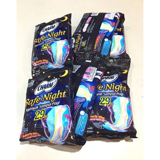 Charm Pembalut Safe Night Wing 29cm Rencengan
