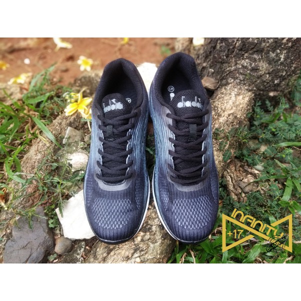 Diadora Original Manno Black Men - Sepatu Diadora Pria Hitam
