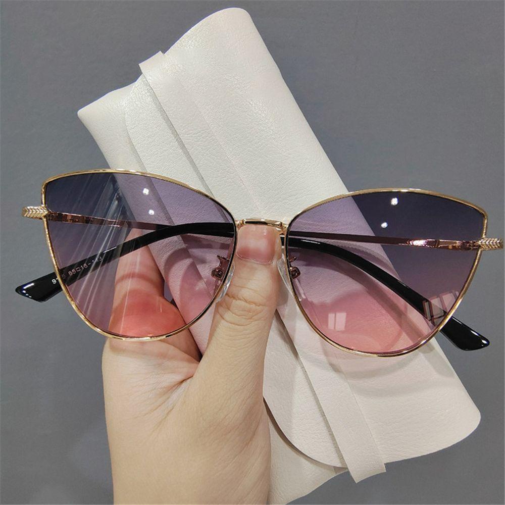 CHOOKYY Kacamata Hitam Vintage Kecil UV400 Populer Trending Ladies Shades