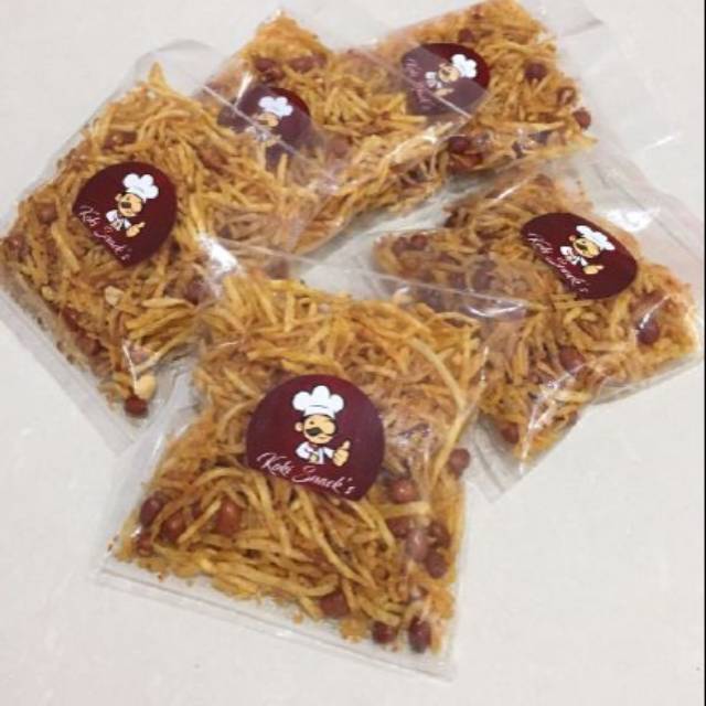 

Kentang kacang balado