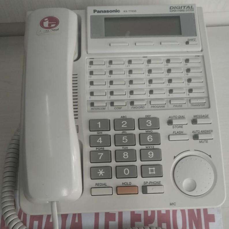 Telepon Panasonic KX T7433