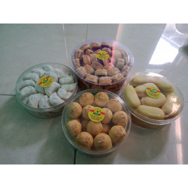 

kue nastar lembut diluar lumer didalam 250gr