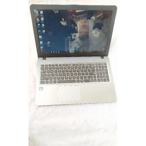 LAPTOP ASUS X540Y LAYAR 15 INCH,LAPTOP BEKAS MULUS,LAPTOP SECOND,LAPTOP MURAH,LAPTOP ASUS