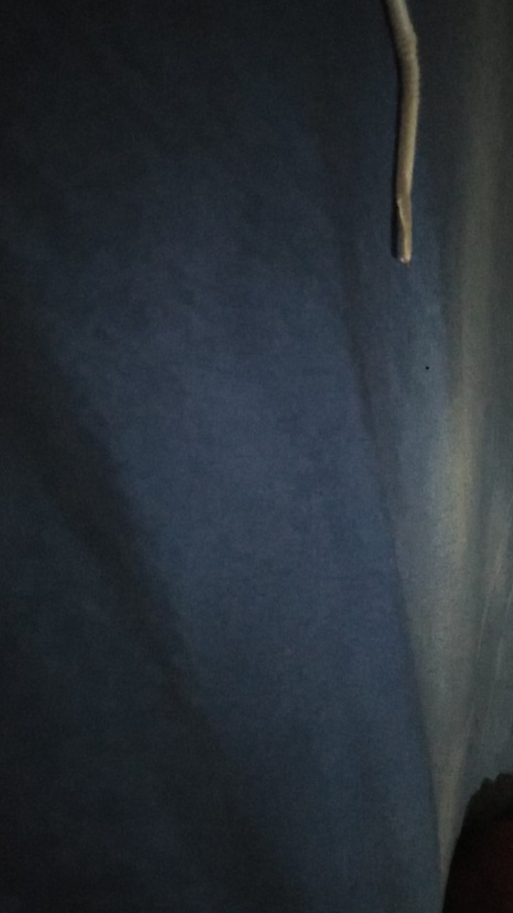 Paku Beton Putih Pung Guan 1 1/2” (4cm) Per Buah