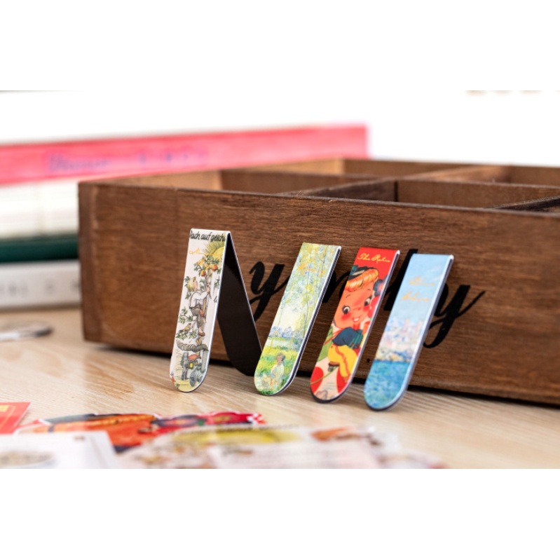 

Bookmark/ Pembatas Buku Magnet Oil Painting I