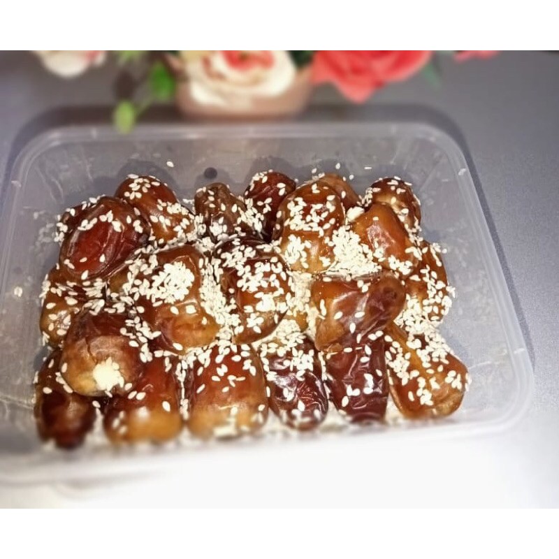 

Kurma sukari isi keju wijen 250gr