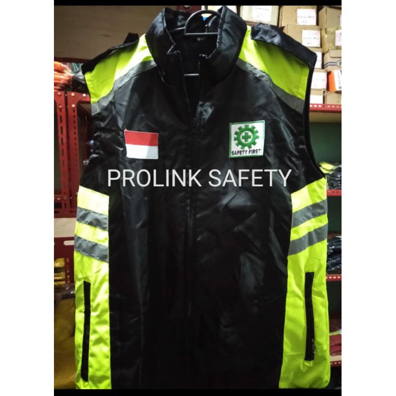 ROMPI SAFETY HIJAU HITAM FREE LOGO K3 BENDERA BAHAN PARASIT