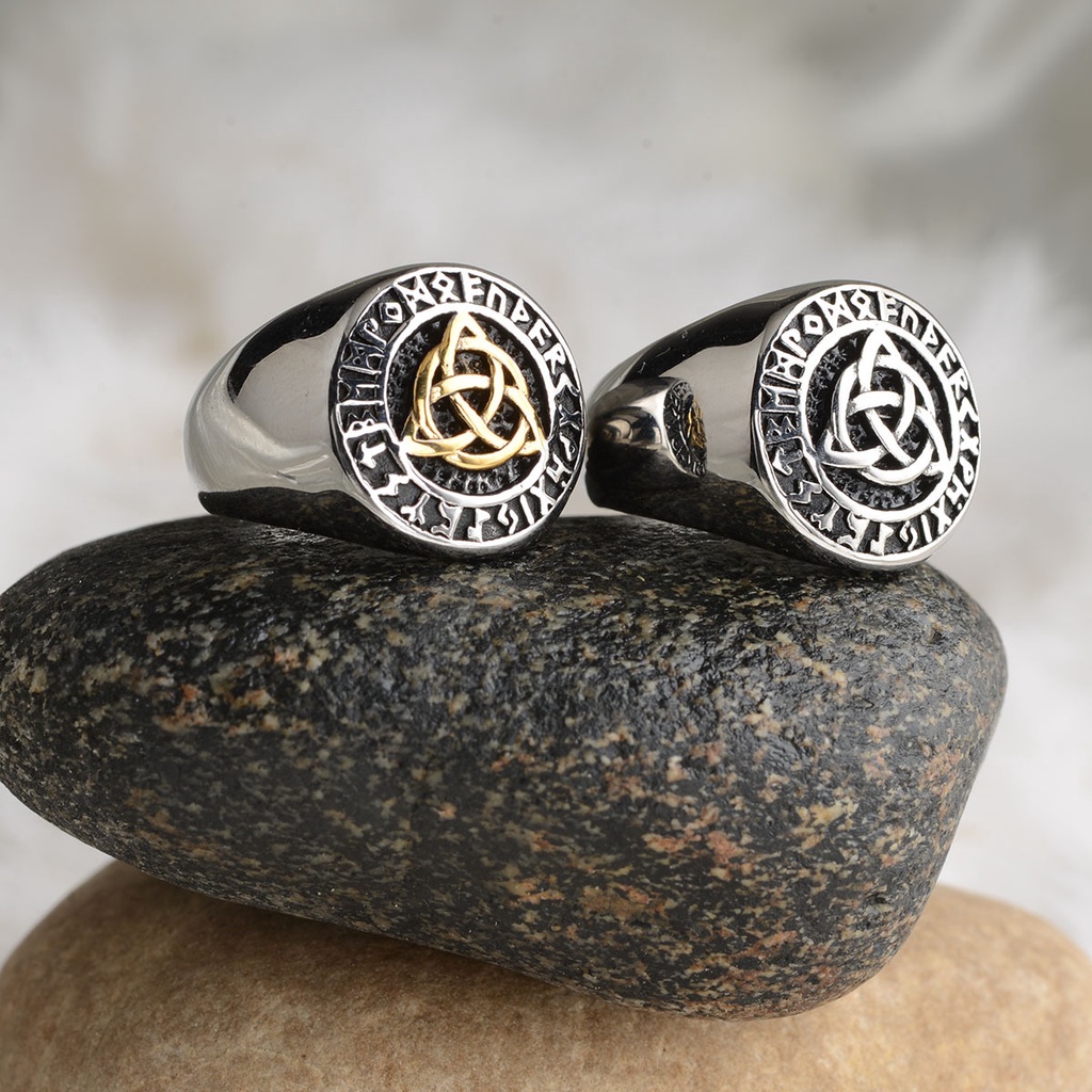 Cincin Gaya Vintage Punk Nordic Celtic Viking Bentuk Segitiga Untuk Pria