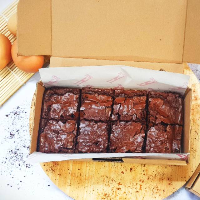 

Classic Fudgy Brownie half size