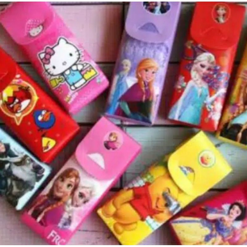 

Kotak Pensil Rakit / Tempat Pensil Souvenir Pesta Ulang Tahun