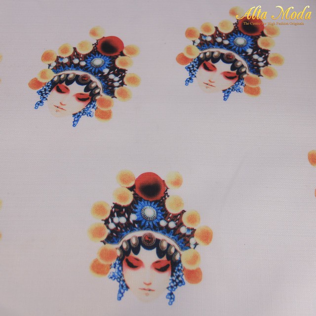 

Alta Moda Linen Putih Motif Topeng Jepang (1M)