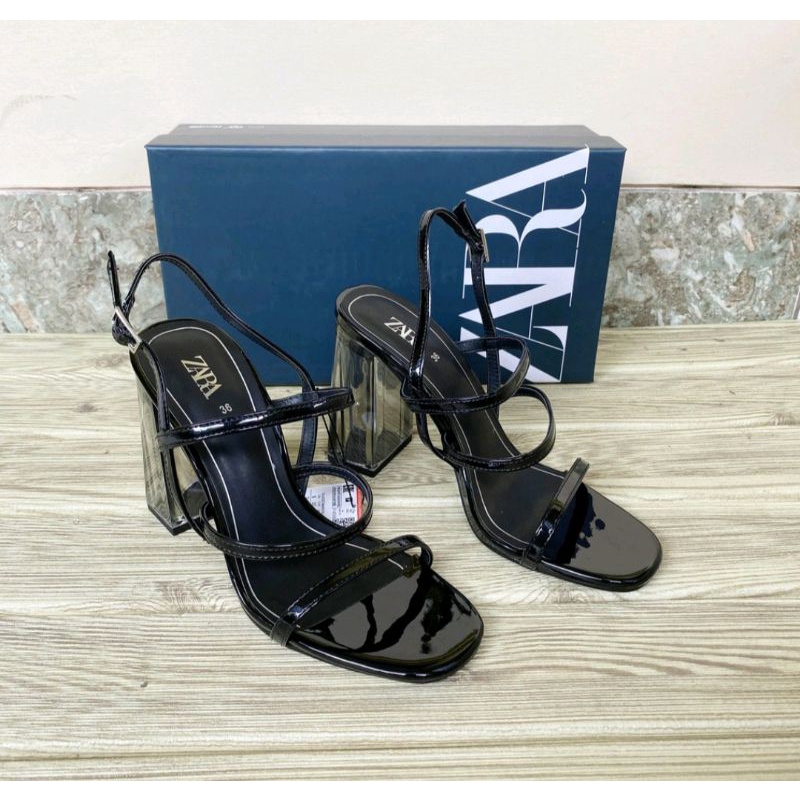 Sepatu wanita glossy high heels Zara -815