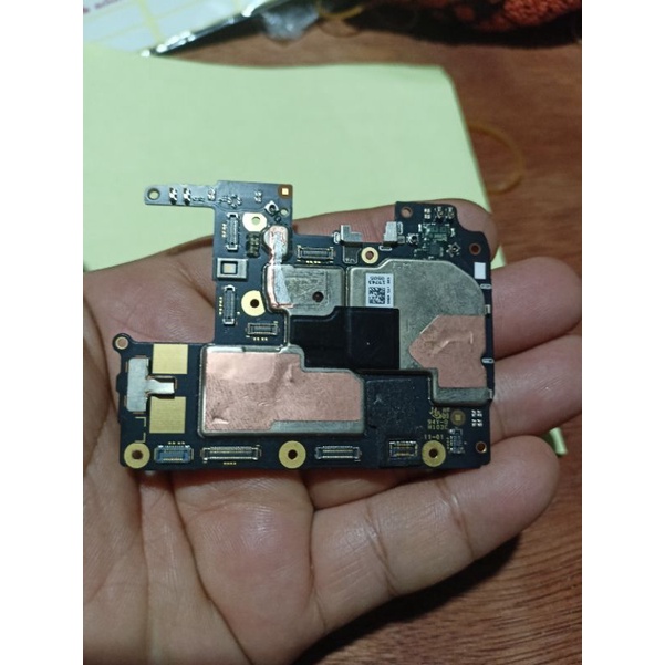 Mesin Realme 5i Mentok logo