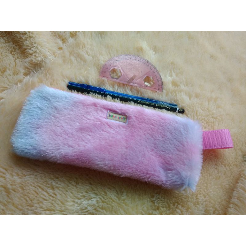 

tempat pensil bulu unicorn murah free pompom